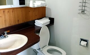 Moosomin Motel