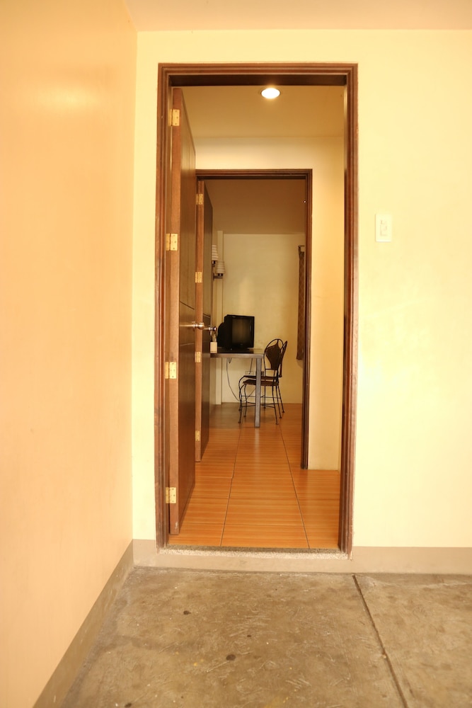 Casa Palmera Tourist Inn