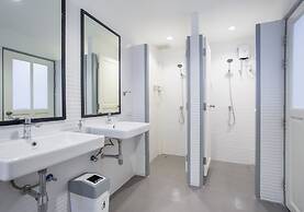 X9Hostel