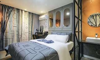 Hotel Dean