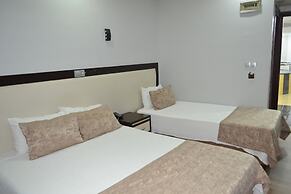 Adana Kucuksaat Hotel