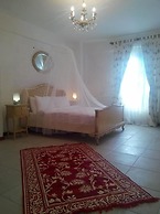 Nish Alacati Hotel