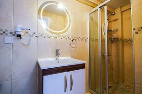 Ada Olympos Hotel