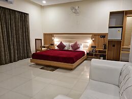 Hotel Rajpur Heights