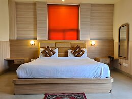 Hotel Rajpur Heights