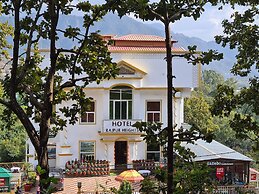 Hotel Rajpur Heights