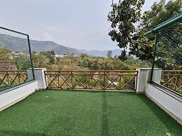 Hotel Rajpur Heights