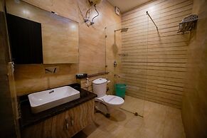 Hotel Rajpur Heights