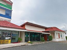 Am Amoonds Hotel