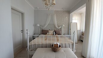 Karamela Otel