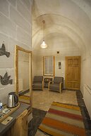 Agarta Cave Hotel