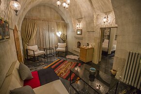 Agarta Cave Hotel