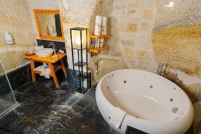 Agarta Cave Hotel