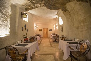 Agarta Cave Hotel