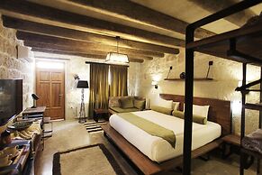 Agarta Cave Hotel
