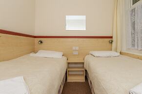 Lynton Apartments
