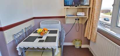 Lynton Apartments