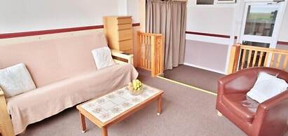 Lynton Apartments