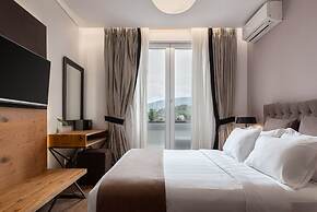 Acropolis Exclusive Residences