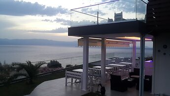 Mavi Panorama Villa