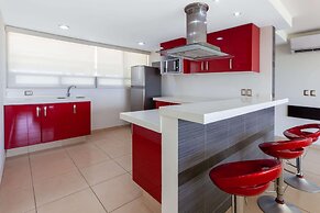 Ramada by Wyndham Acapulco Hotel & Suites