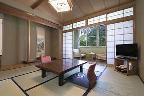 Kamikouchi Hotel SHIRAKABASO