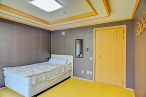 Sungbochon Youth Hostel - Hostel