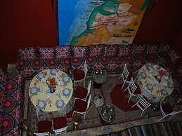 Red Castle Hostel - Backpacker