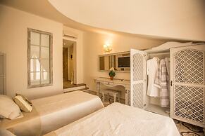 S3 Orange Exclusive Hotel