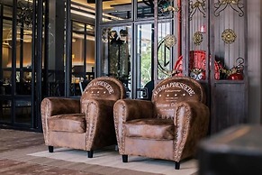 M Boutique Kampar