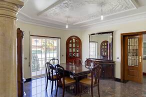 Villas2go2 Menir
