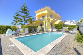 Villas2go2 Menir