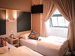 Gardiner House Hostel