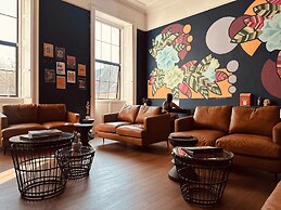 Gardiner House Hostel