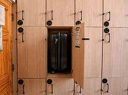 Gardiner House Hostel