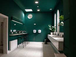 Gardiner House Hostel