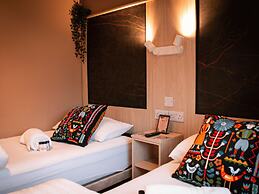Gardiner House Hostel