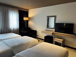 Zinos Hotel