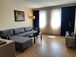 Zinos Hotel
