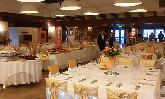 Hotel Posta 77