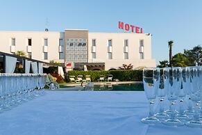 Hotel Posta 77