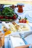 Port Alacati Hotel