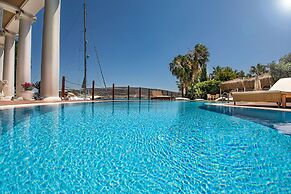 Port Alacati Hotel