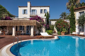 Port Alacati Hotel