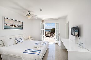 Port Alacati Hotel