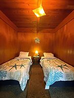 Curley's Resort & Dive Center