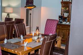 Village Boutique Hotel