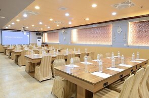 Jinsa Lakeside View Hotel