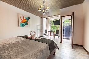 Volcano Gold Loft