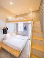 Nornyaowarat Hostel